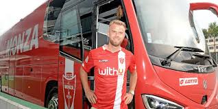 To view and edit the logo use adobe photohop, adobe illustator or corel draw. Monza Dopo Gytkjaer In Arrivo Altro Top Player Per L Attacco Presentate Le Nuove Maglie Ita Sport Press