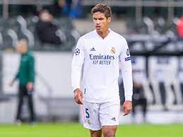 Mourinho is thought to have targeted varane as his first signing after taking over at old trafford. Man Utd Transfer Round Up Raphael Varane Race Hots Up With Back Up Target Identified Mirror Online