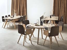 New Mood Dining Table Round Whiteoiled Oak Whiteoiled Oak Bolia Com Dining Table Round Dining Table Dining Chairs