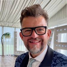 Recently I've had two separate conversations about 'bad behaviour' at  networking events. Not just little things like going over their 60 seconds,  or hogging a the veggie sausages. The examples that… |