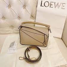 𝓝𝓲𝓾 妞の精品代購 追蹤抽現金籌備中 tren instagram loewe puzzle