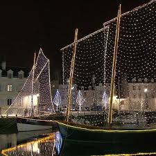 Morbihantourism On Instagram Un Petit Air De Fetes Flotte Dans Le Port De Vannes Instagram Marina Bay Sands Marina Bay