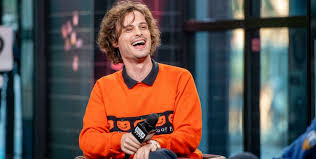 He is best known for his role in criminal minds as criminal profiler dr spencer reid. Criminal Minds Fans Are Calling Out Matthew Gray Gubler S Photo About The Show