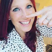 Krystal Larkin's Instagram, Twitter & Facebook