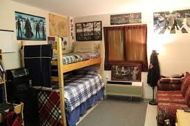 Men S College Dorm Room College Bedroom Apartment College Apartment Decor Dorm Room Designs