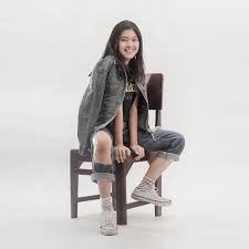 Maybe you would like to learn more about one of these? Tema Dan Dresscode Casual Untuk Buku Tahunan Sekolah Buku Tahunan Sekolah Yearbook
