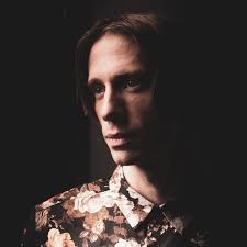 Tim Race (@normal.amount.of.teeth) • Instagram photos and videos