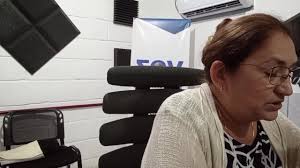 Estamos presentando VIVIR Y REINAR CON CRISTO con su directora Rosa Elvira  Mena.