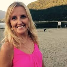 Leslie Brown (@lsobotin)