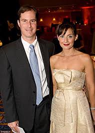 What is bernie madoff's net worth? Bernie Madoff S Son Andrew Spent Fortune On Luxury Lifestyle Before Father Was Busted Daily Mail Online