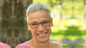 Lydia Dietrich, Geschäftsführerin der Frauen*hilfe München: „Die  Wochenanzeiger sind von unschätzbarem Wert”