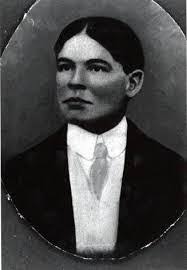 Gary Vigen's Instagram, Twitter & Facebook