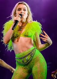 How old is zara larsson in 2021? Zara Larsson Wikiwand