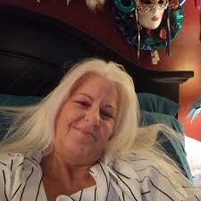 Debbie Webb Gilbert (@sweetdreamcatcherddr) • Instagram photos and videos