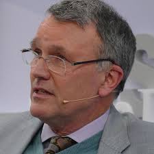 میشائیل لودرز نویسنده کتاب آنان که توفان درو می کنند