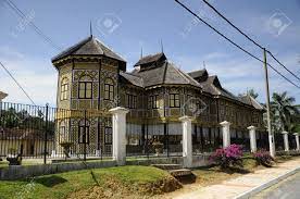 The city was founded by sultan muzafar after a period of confusion and civil war in perak. Das Istana Kenangan War Eine Konigliche Residenz In Kuala Kangsar In Perak Malaysia Es Wurde 1926 Fur Sultan Iskandar Shah Gebaut Es Beherbergt Heute Das Konigliche Museum Fur Perak Lizenzfreie Fotos Bilder