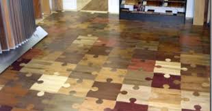 Ten Very Cool Floors I Had A Tough Time Choosing Between This Photo And The Floor Made Of Pennies Check It Out Creative Flooring Unique Flooring Flooring