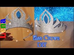 Insbesondere prinzessinnen und könige stehen beim verkleiden hoch im kurs. Eiskonigin Krone Basteln Mit Lena How To Make Elsa Crown Diy Kak Sdelat Koronu Youtube