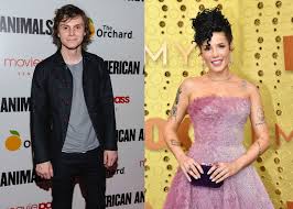 Halsey and evan peters are dating, as the singer confirmed on wednesday's (oct. Halsey And Evan Peters Are A Brand New Couple After Years Of Her Internet Pleas Access