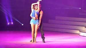 Mais sa participation à la cinquième édition de danse avec les stars l'angoisse tout de même un peu. Danse Avec Les Stars 30 01 2015 Paris Nathalie Pechalat Et Christophe Licata Hd Youtube