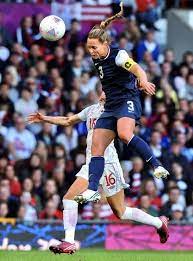 Christie Rampone 3 Of Usa Heads The Ball Above Jonelle Filigno 16 Of Canada During Extra Time In The Women S Footb Usa Soccer Women Us Soccer Womens Football