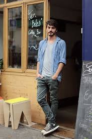 Khaki is a neutral option, but you don't have to play it safe. Green Converse Outfit Men Novocom Top