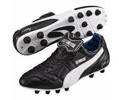 Grown up in herzogenaurach, next door to the former puma headquarters, where his father used to work as a facility manager, lothar was born with the puma spirit. Puma King Lothar Matthaus Footy Boots