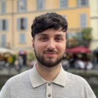 Louis Hung's Instagram, Twitter & Facebook