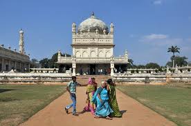 India - Karnataka - Srirangapatna - Gumbaz Mausoleum of Tipu Sultan - 2012 | Flickr