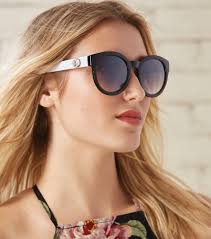 🌸✨ Spring Fling at Kings Antiques & More! ✨🌸 Step into spring with us  today from 10 AM