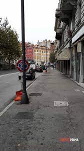 Controllare ciò che il codice di avviamento postale di via gabriele d'annunzio ✅ e di altre strade con lo stesso codice. Segnale Temporaneo Di Divieto Di Sosta Sul Marciapiede La Segnalazione Segnalazione A Trieste