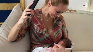 Les dernières news sur les pouvoirs extraordinaires du corps humain. Adriana Karembeu Presente Sa Fille Dans Son Emission Sur France 2 Video Magicmaman Com