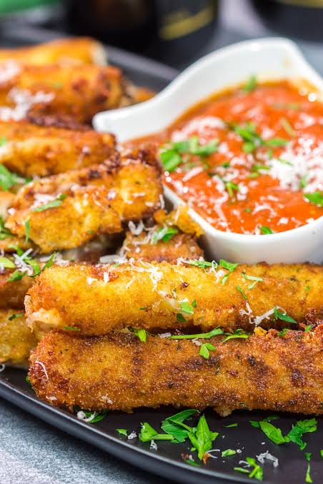 BREADED MOZZ. STICKS
