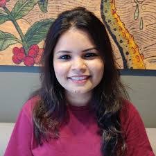 Hetavi Shah's Instagram, Twitter & Facebook