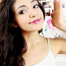31 Cute Moments from Bethany Mota's Insta ...