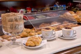 Maybe you would like to learn more about one of these? Cappuccino E Brioches A Colazione I Migliori 5 Bar A Como