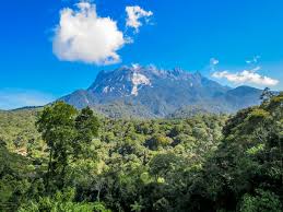 Ramai nak mendaki gunung kinabalu, tapi belum ada pengalaman mendaki ke sana. Malaysia S Best Unesco World Heritage Sites