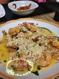 Nak ratah saja pun boleh, umphh nikmat! Resepi Udang Buttermilk Nestum