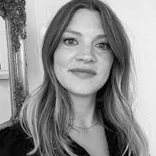 Alexandra Dorrell's Instagram, Twitter & Facebook