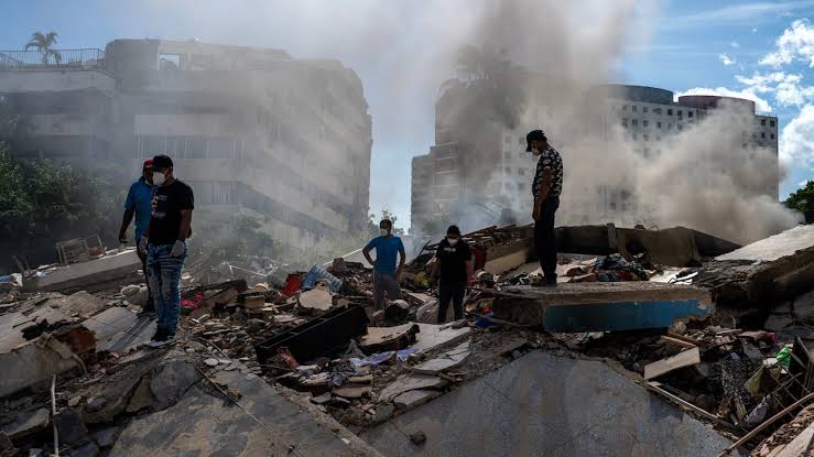 Aumenta el número de víctimas mortales por los terremotos en Venezuela -  Semana