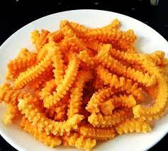 Kue akar kelapa ini sering disajikan bersama kacang goreng dan rengginang ketika. Cara Membuat Kue Akar Kelapa Renyah Yang Enak