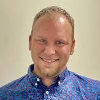 Douglas Claycomb's Instagram, Twitter & Facebook