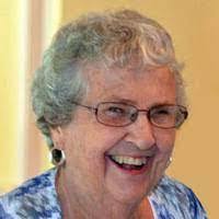 Pamela Pelzer's Instagram, Twitter & Facebook