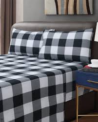 The pillowcases include a flap to keep your pillow in place, and the sheets are soft and the perfect weight to keep you warm but not cause you to overheat. 10 Best Flannel Sheets 2020 Top Rated Flannel Sheet Sets