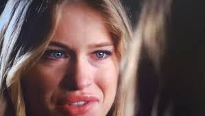 A very very very foolish boy😒 Asking her how often she lies like he never  lied to her🤨 He should've been saying" Thank you cameron for saving my  life over and over again" He never once said thank you ...