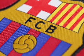 Tons of awesome fc barcelona wallpapers to download for free. Fc Barcelona Nach 16 Jahren Barca Will Wieder Sein Wappen Andern