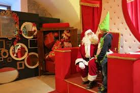 Come arrivare alla casa di babbo natale è molto facile. Le 10 E Piu Belle Case Di Babbo Natale In Italia Dai Che Partiamo Travel Blog