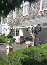 At Home With Shelley Johnstone Paschke The Glam Pad Backyard Patio Design Beautiful Backyards