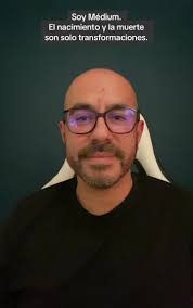 Alejandro Singh (@alejandro_singh)