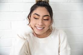 Maya Hill's Instagram, Twitter & Facebook